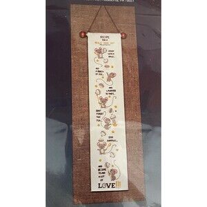 NIP Vintage Creative Expressions 1609 “Really Good Day” 6”x26”Crewel Kit 81 Mice